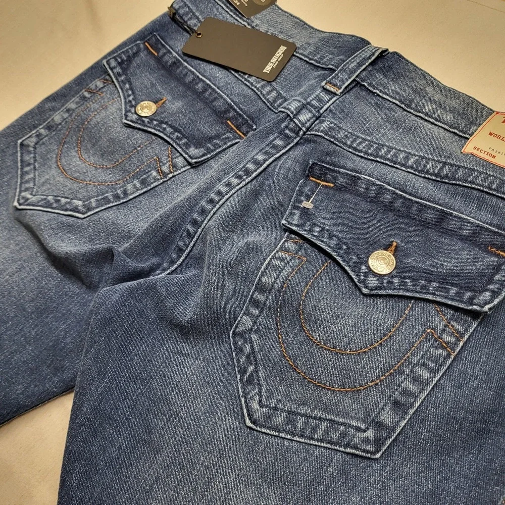 New True Religion Jeans Mens 34/32 Rocco Relaxed Skinny Flap Stretch Blue Faded